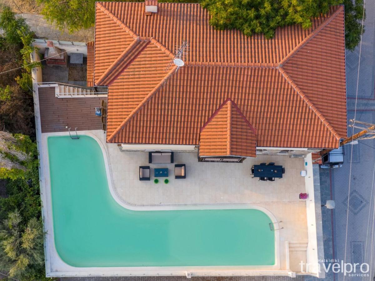 Villa Artemis By Rentalspro - Nikiti Halkidiki Exterior photo